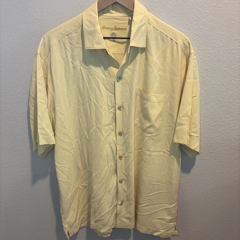 Tommy Bahama 100% Silk Textured Stripe Butter Yellow Button Up Size L